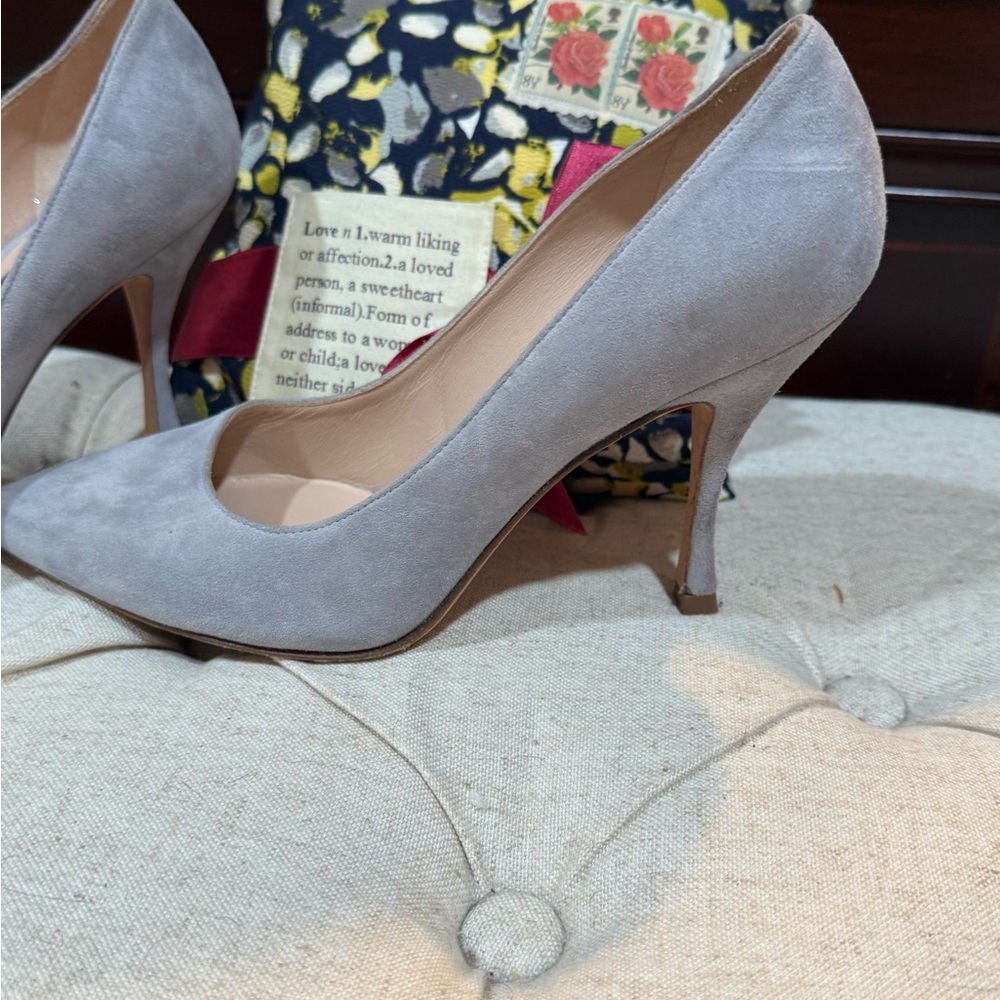 Stuart Weitzman Light Blue Gray Suede Heels